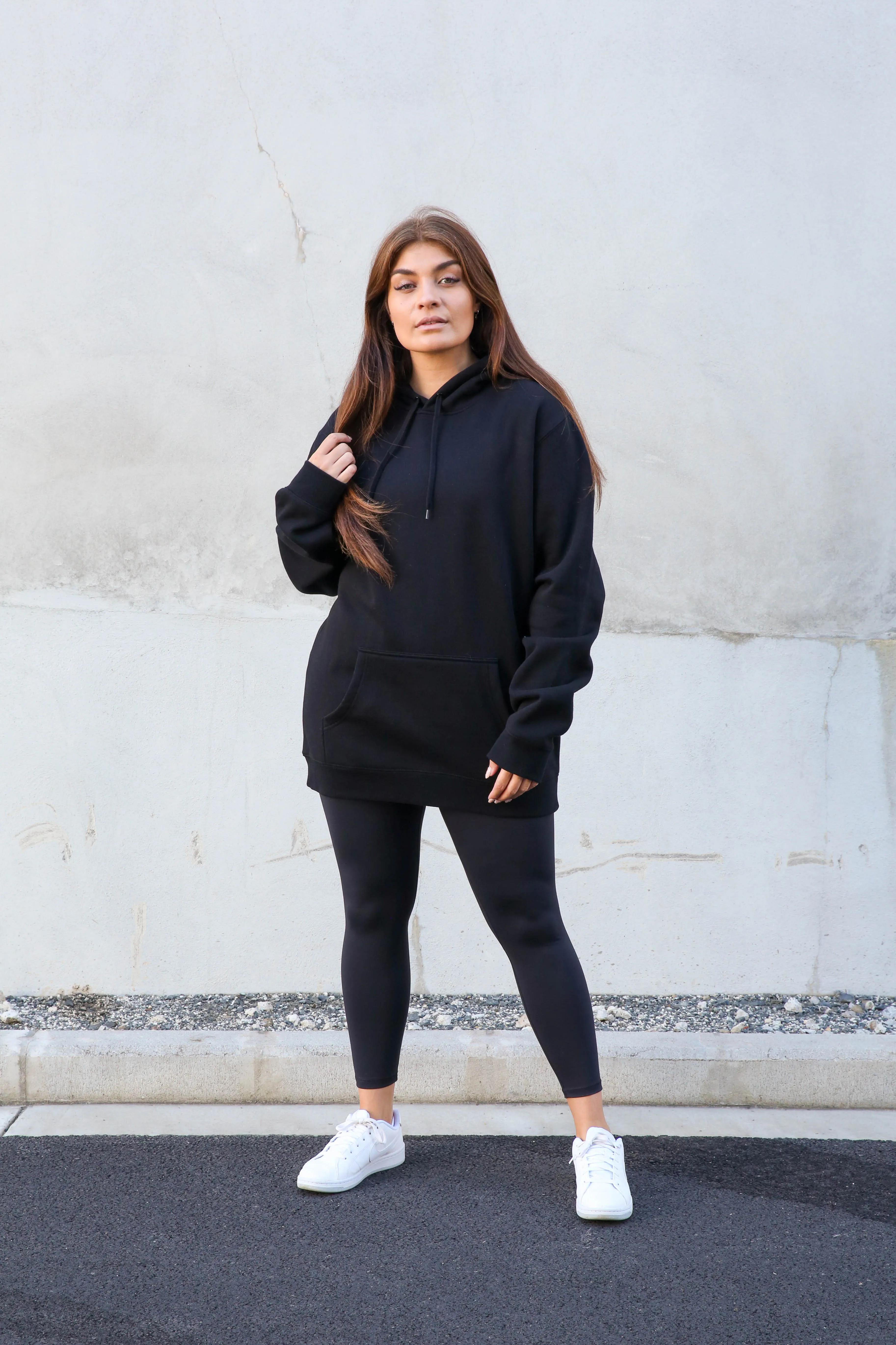 AINSLEY HOODY BLACK