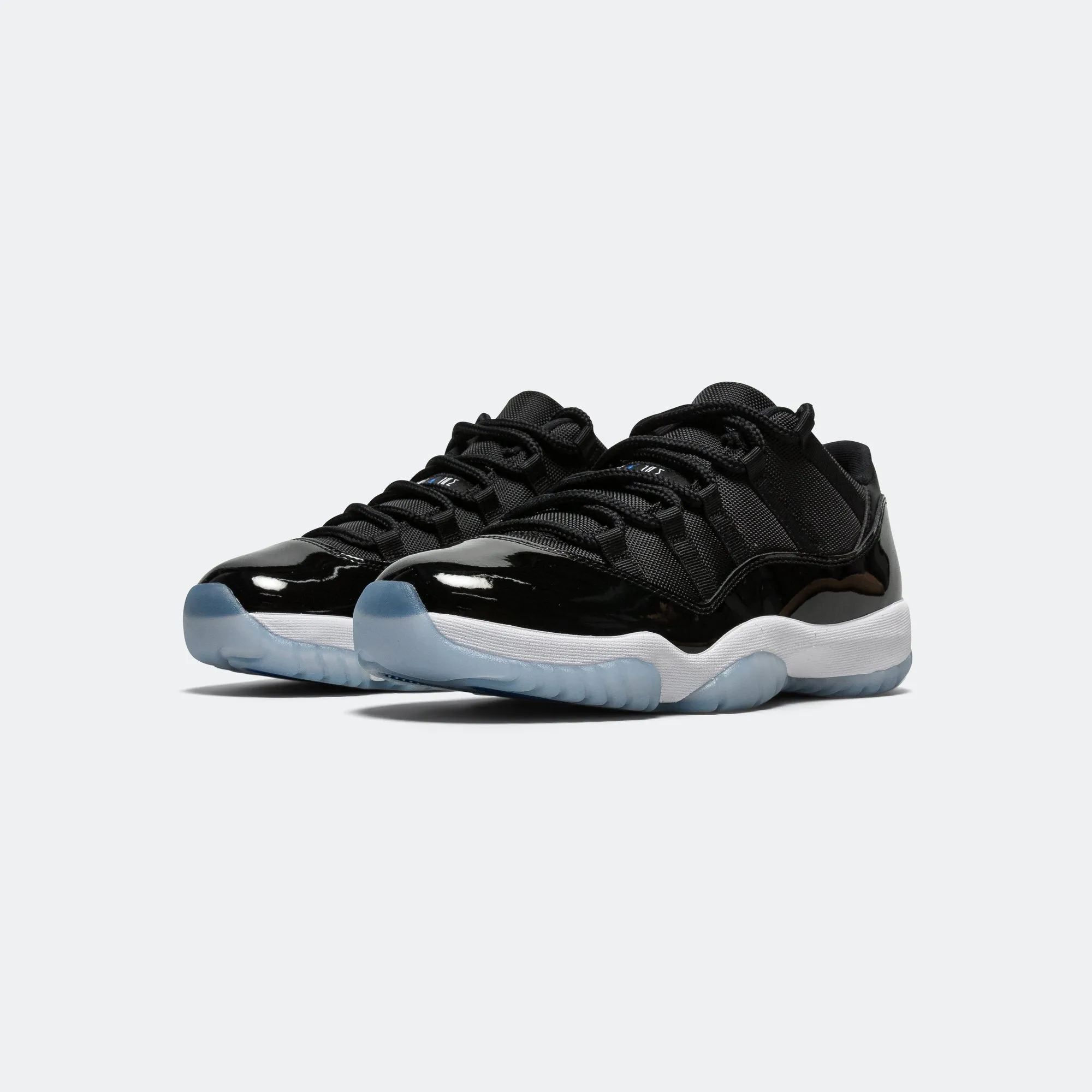 Air Jordan 11 Retro Low - Black/Varsity Royal-White