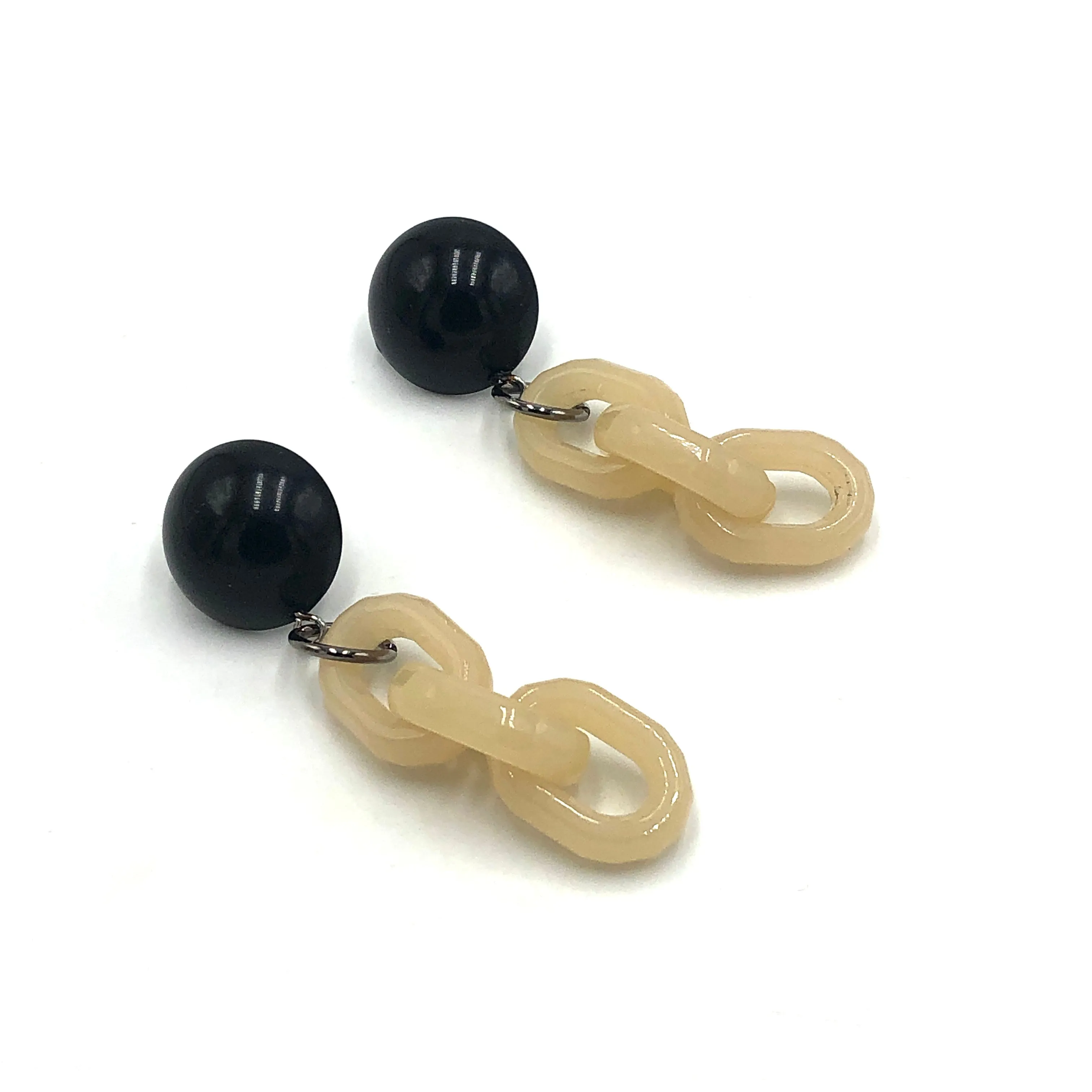 Black & Ecru Luster Chain Earrings