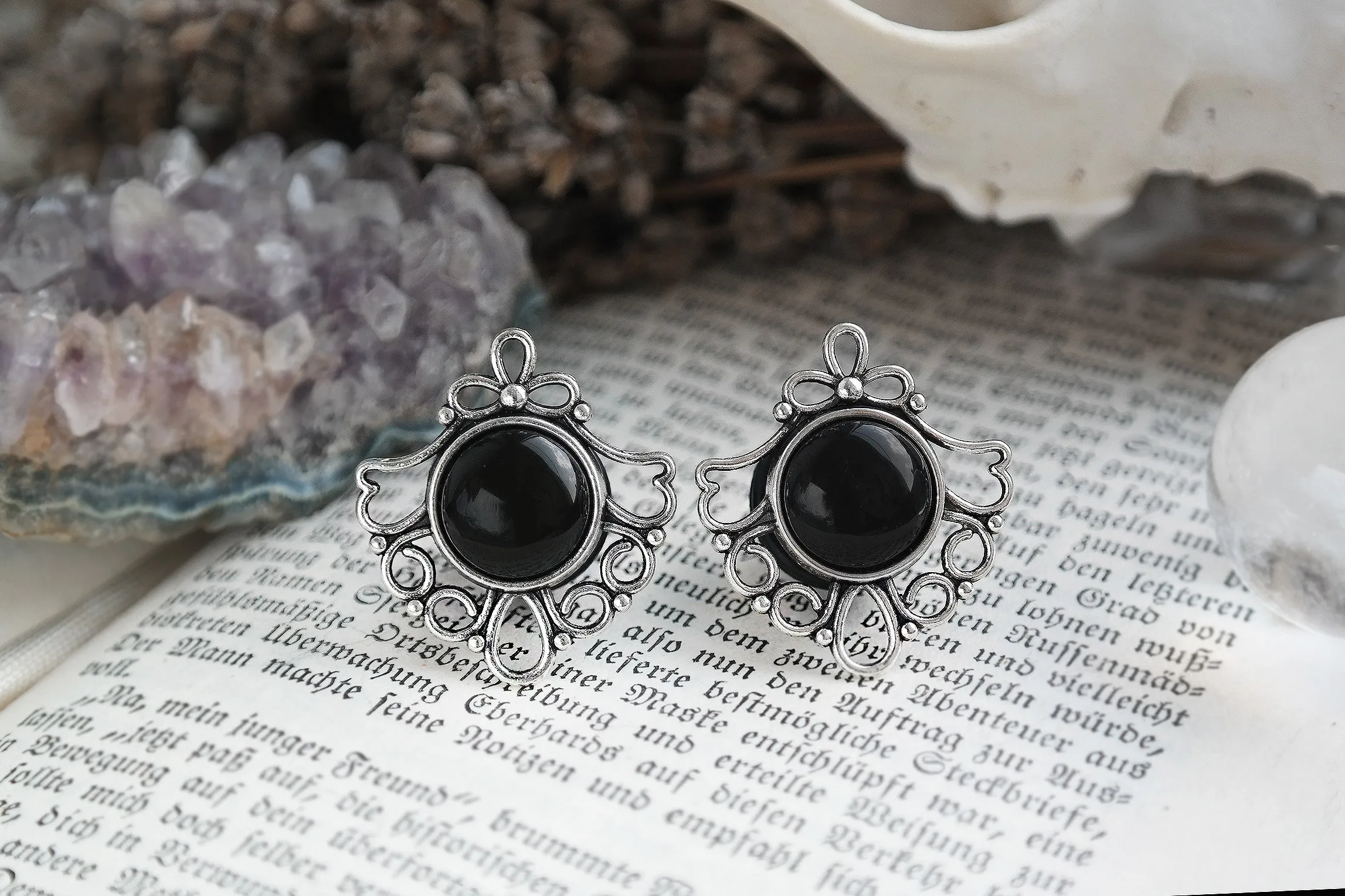 Black Filigree Plugs