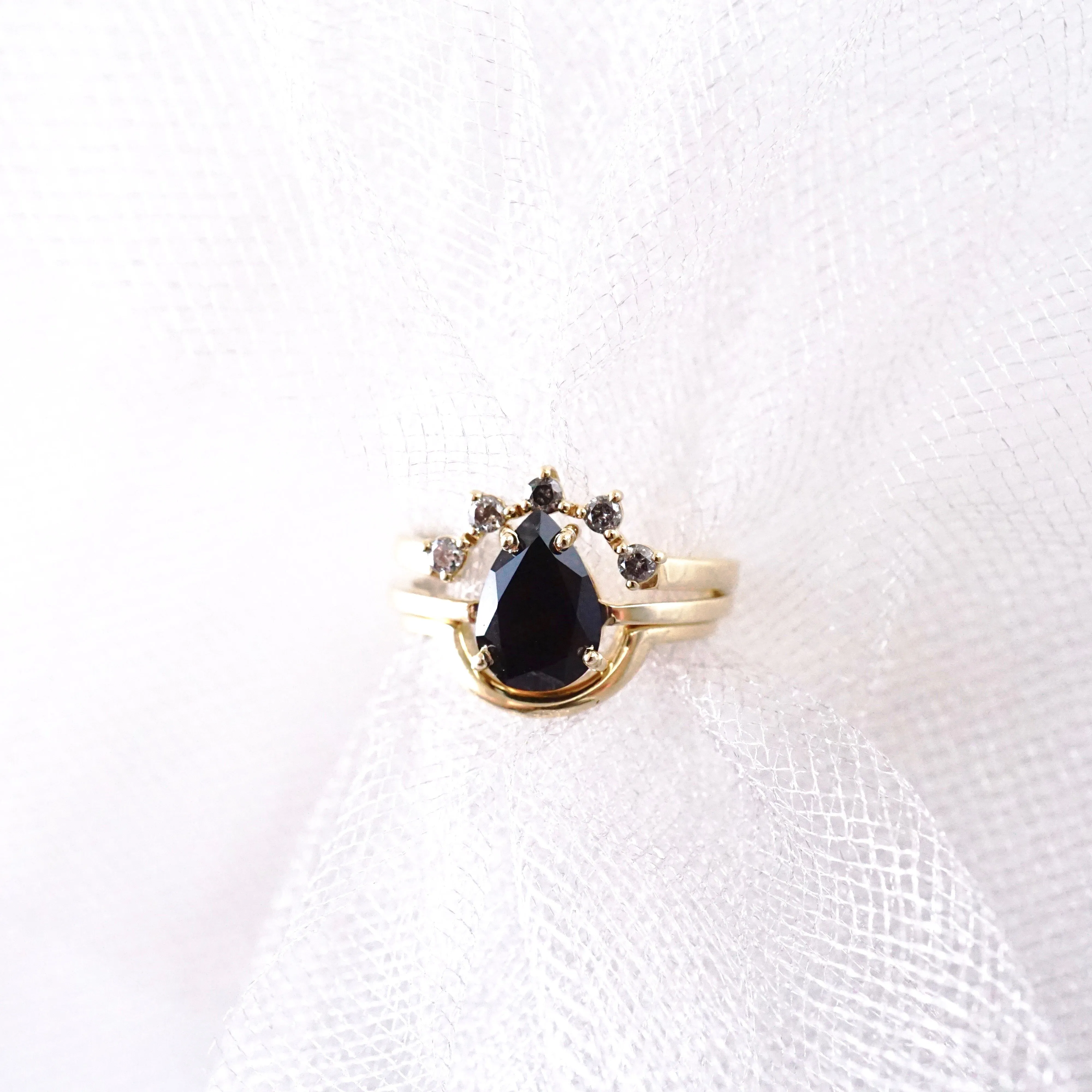 Black Onyx 14k Gold Ring - Pear Cut Onyx Ring - Gold Onyx Ring