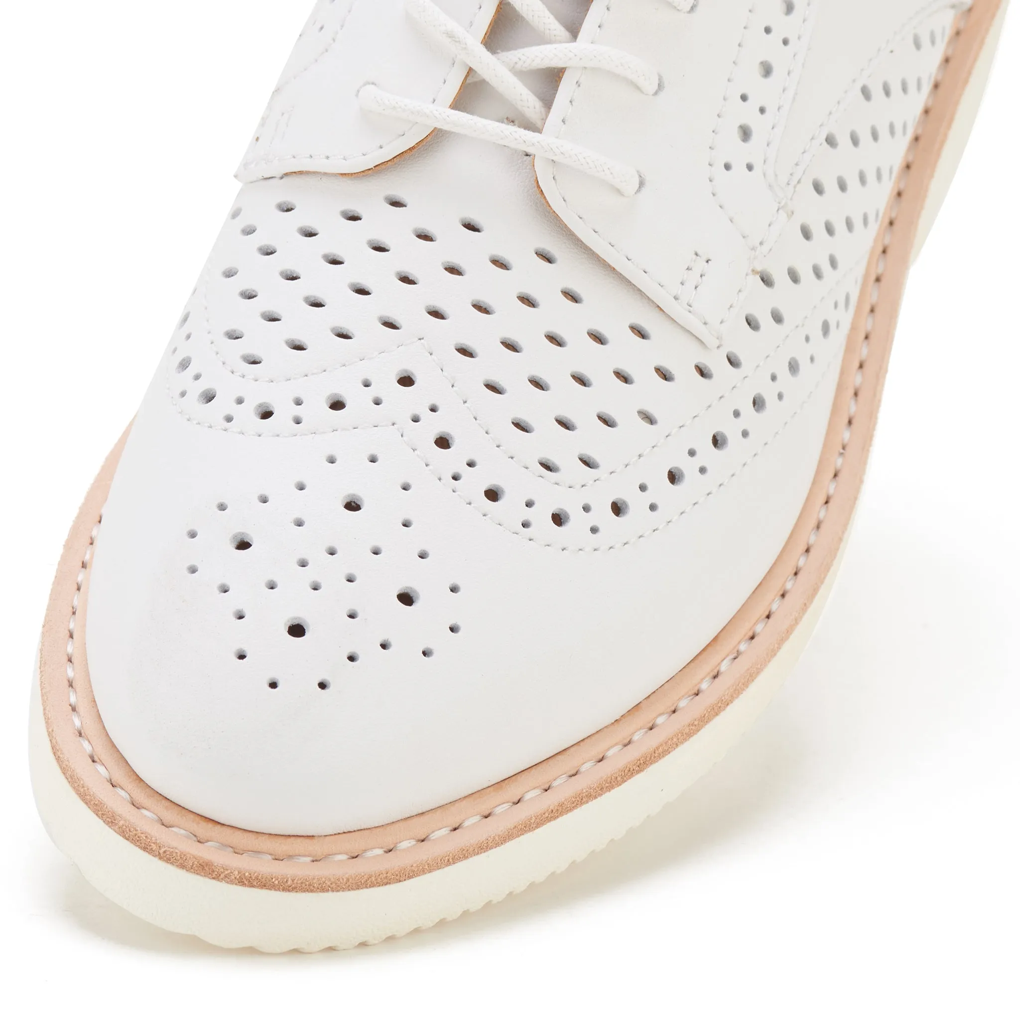 Brogue Rise Punch White