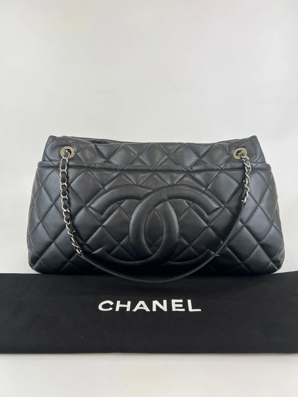 Caviar Quilted CC Timeless Soft Tote in Black SHW