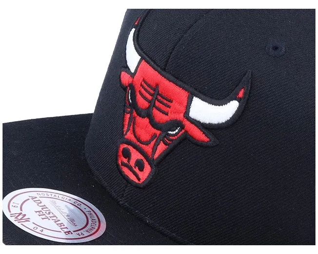 Chicago Bulls Red Logo NBA Basketball Mitchell & Ness Snapback Adjustable Black Hat