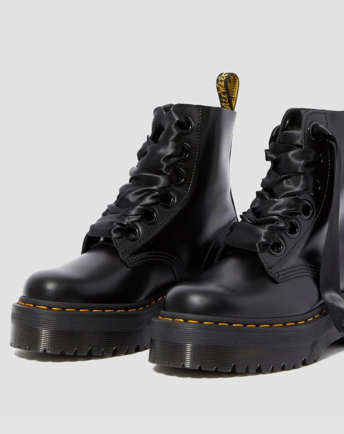 Dr.Martens Molly Plateau Black 24861001