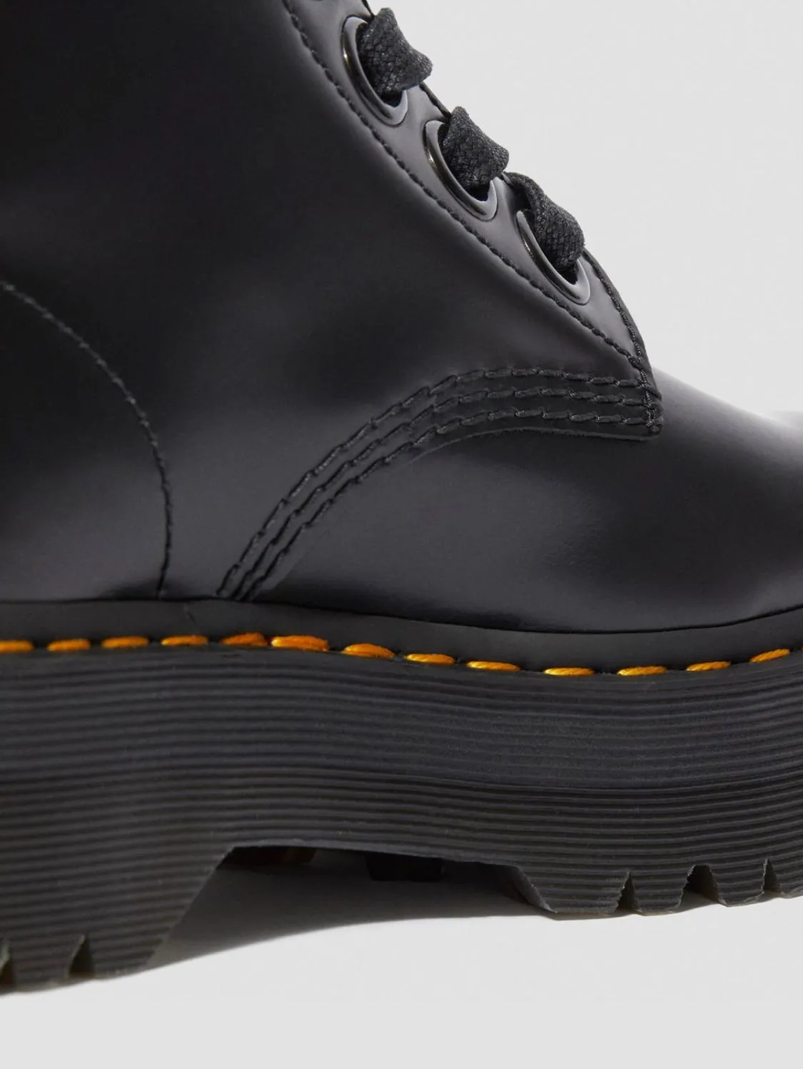 Dr.Martens Molly Plateau Black 24861001