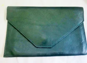 EXPOSURES LEATHER Envelope Wristlet Clutch Organizer Bag Purse Case Pouch GREEN