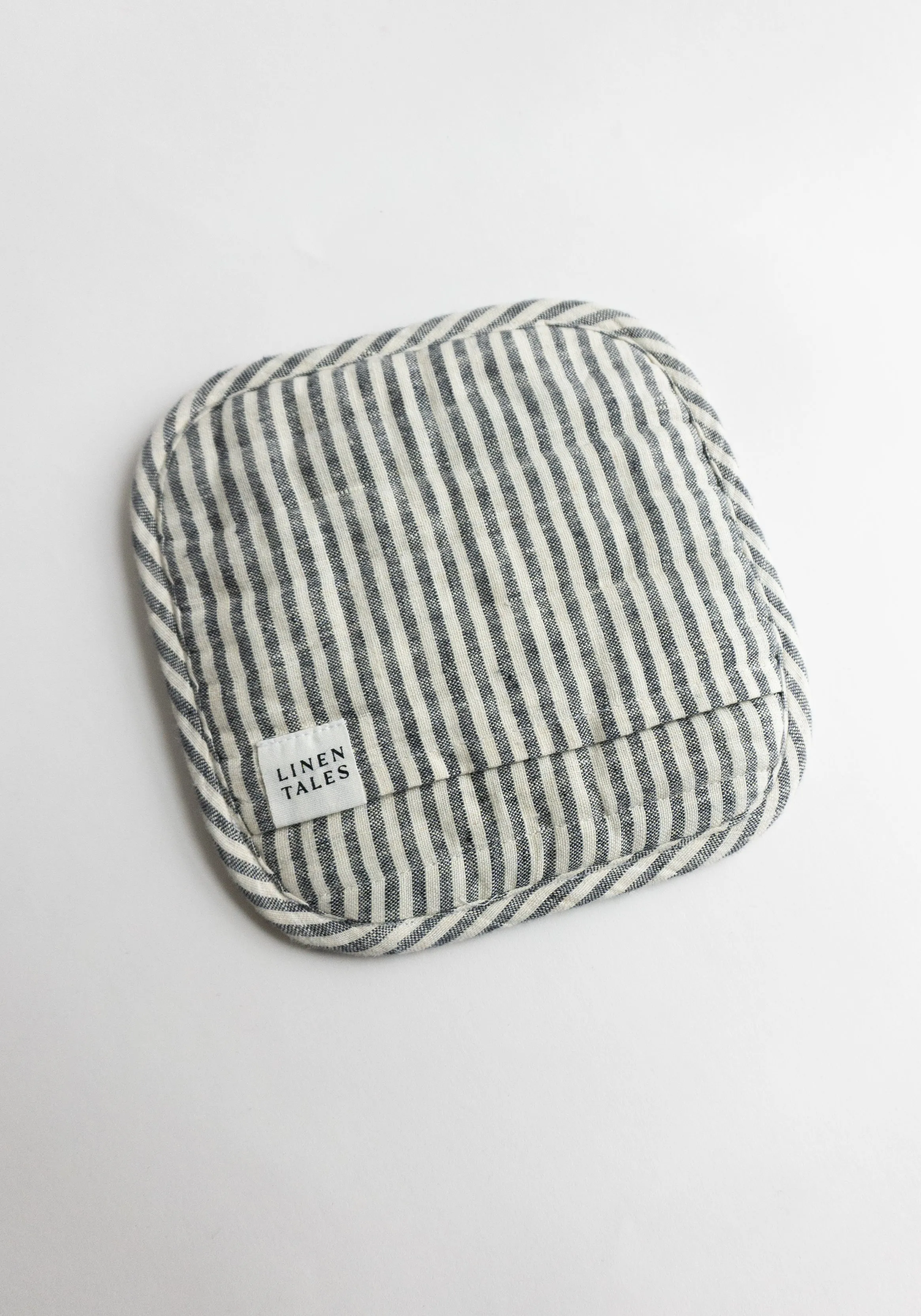 Linen Oven Accessories in Thin Black Stripe