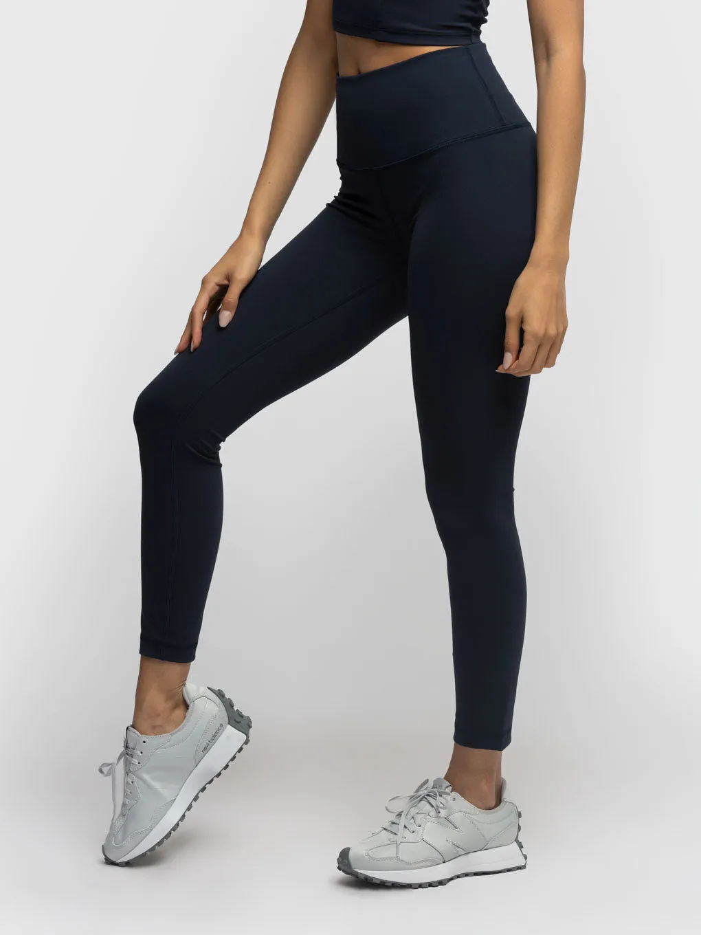 LULULEMON TRUE NAVY WUNDER TRAIN HIGH RISE TIGHT 25IN