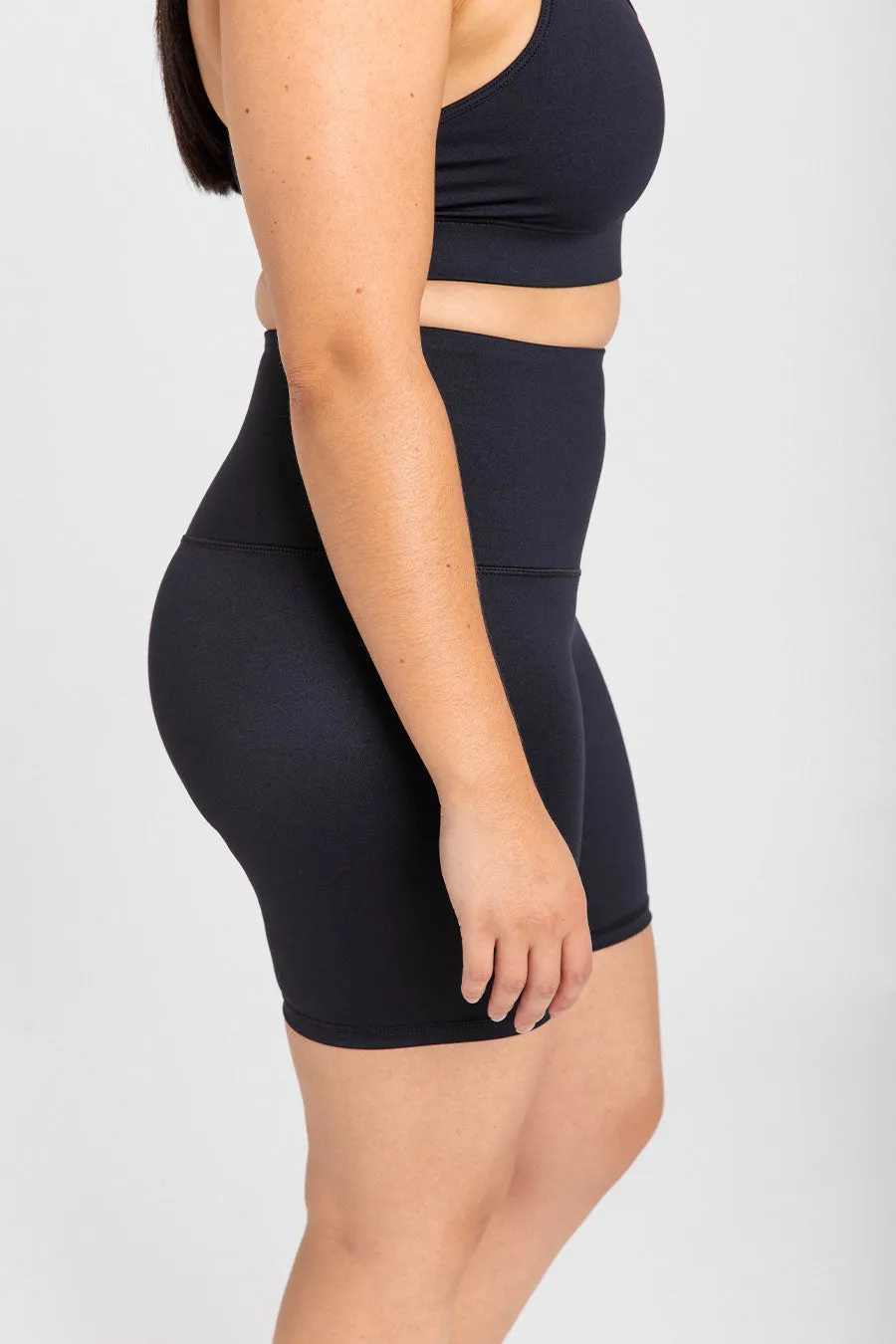 Petite Essential Bike Short - Black