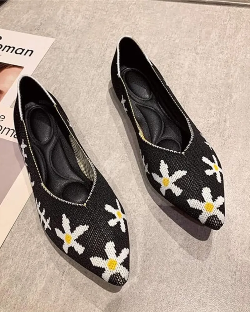 Retro Floral Patterns Flat Shoes For Women Fly Knitted Woven Shoes Pointed Toe Knitted Shoes