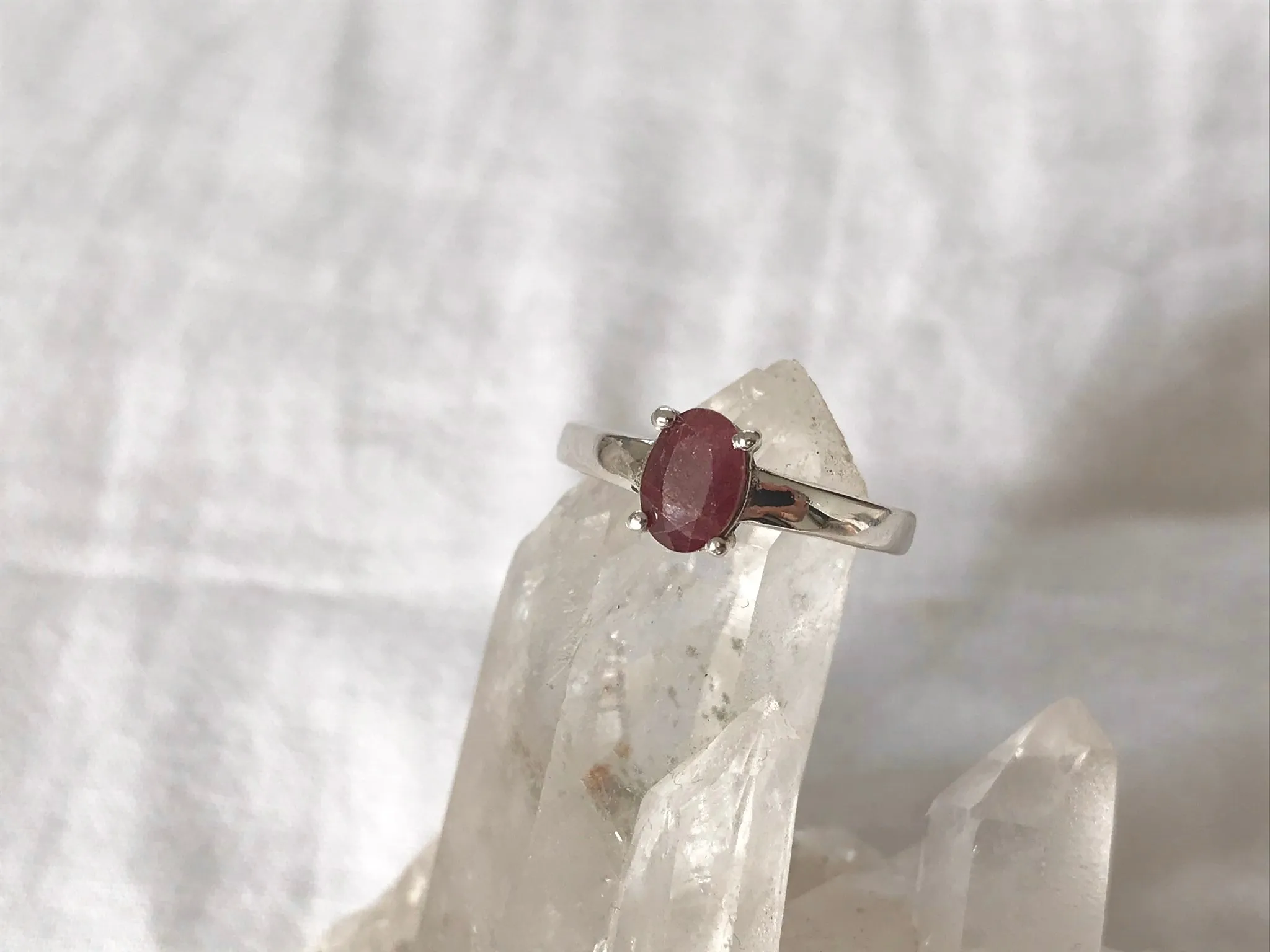 Ruby Sanaa Ring - XSmall Oval (US 6)